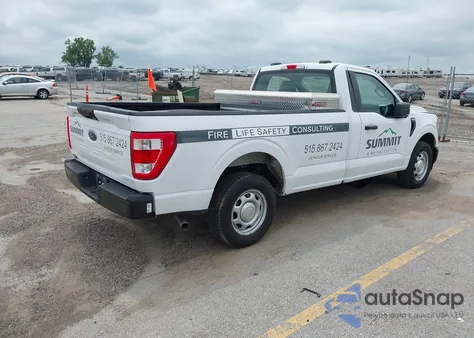 2021 Ford F-150 Xl z USA, uszkodzony, nr VIN 1FTMF1CB8MKE42327